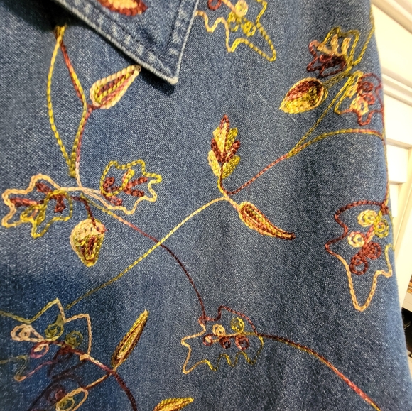 VGUC Women's Tantrums Denim Shirt 1X - Picture 4 of 5